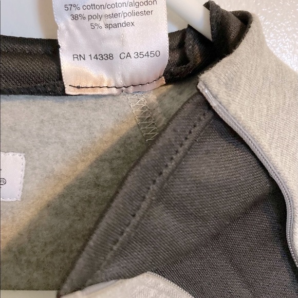 DANSKIN Gray and Black Long Sleeve Pullover Zipper Sweatshirt Womens Small - Picture 14 of 15